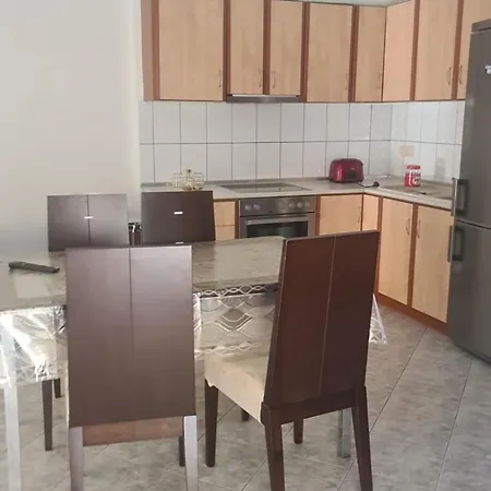 Apartment House Vladimiros *